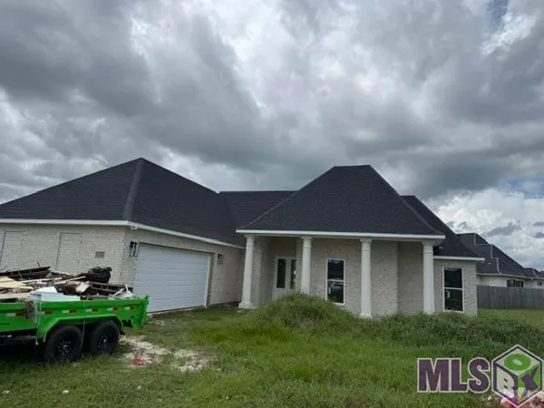 $538,000 | 116 Clearwater Lane, Houma, LA 70360