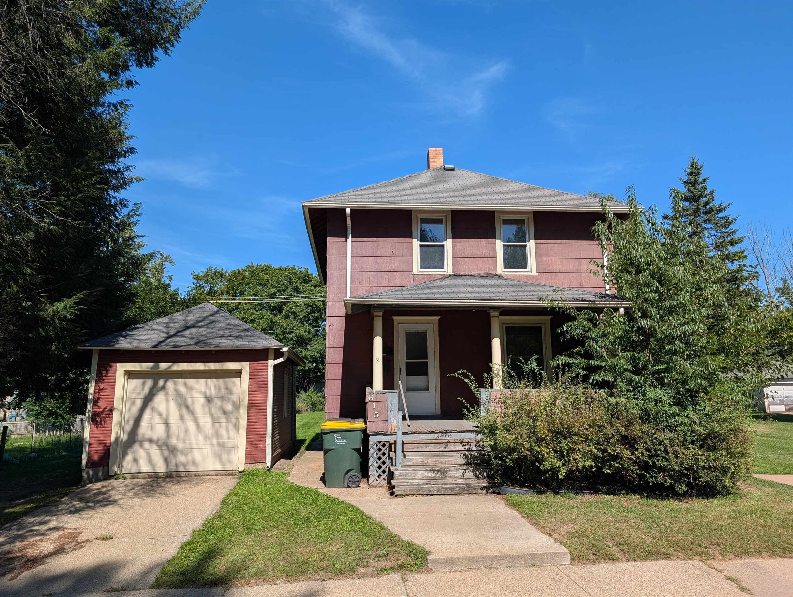 615 Division Street Reedsburg, WI 53959 - Photo 1 of 23 Gallery Image 1
