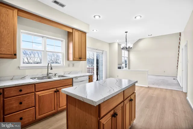 $3,300 | 2002 Archer Court, Norristown, PA 19403