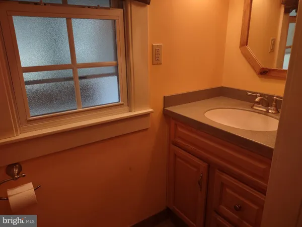$2,650 | 13650 Jarrettsville Pike, Phoenix, MD 21131