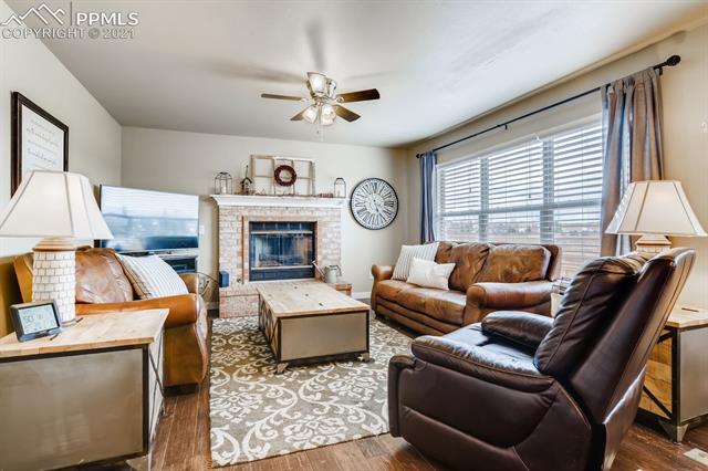 7833 French Road Colorado Springs, CO 80920 - Photo 9 of 27