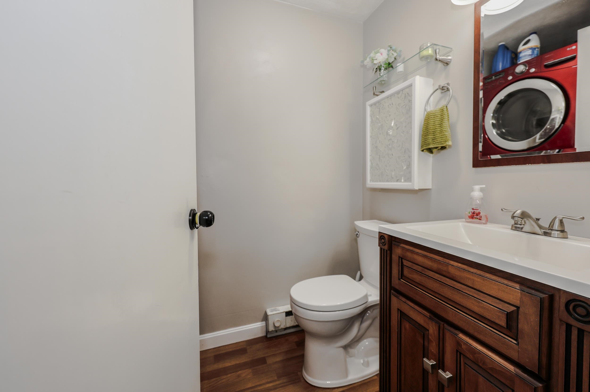 69 Stonegate Lane Derry, NH 03038 - Photo 14 of 34 Gallery Image 14