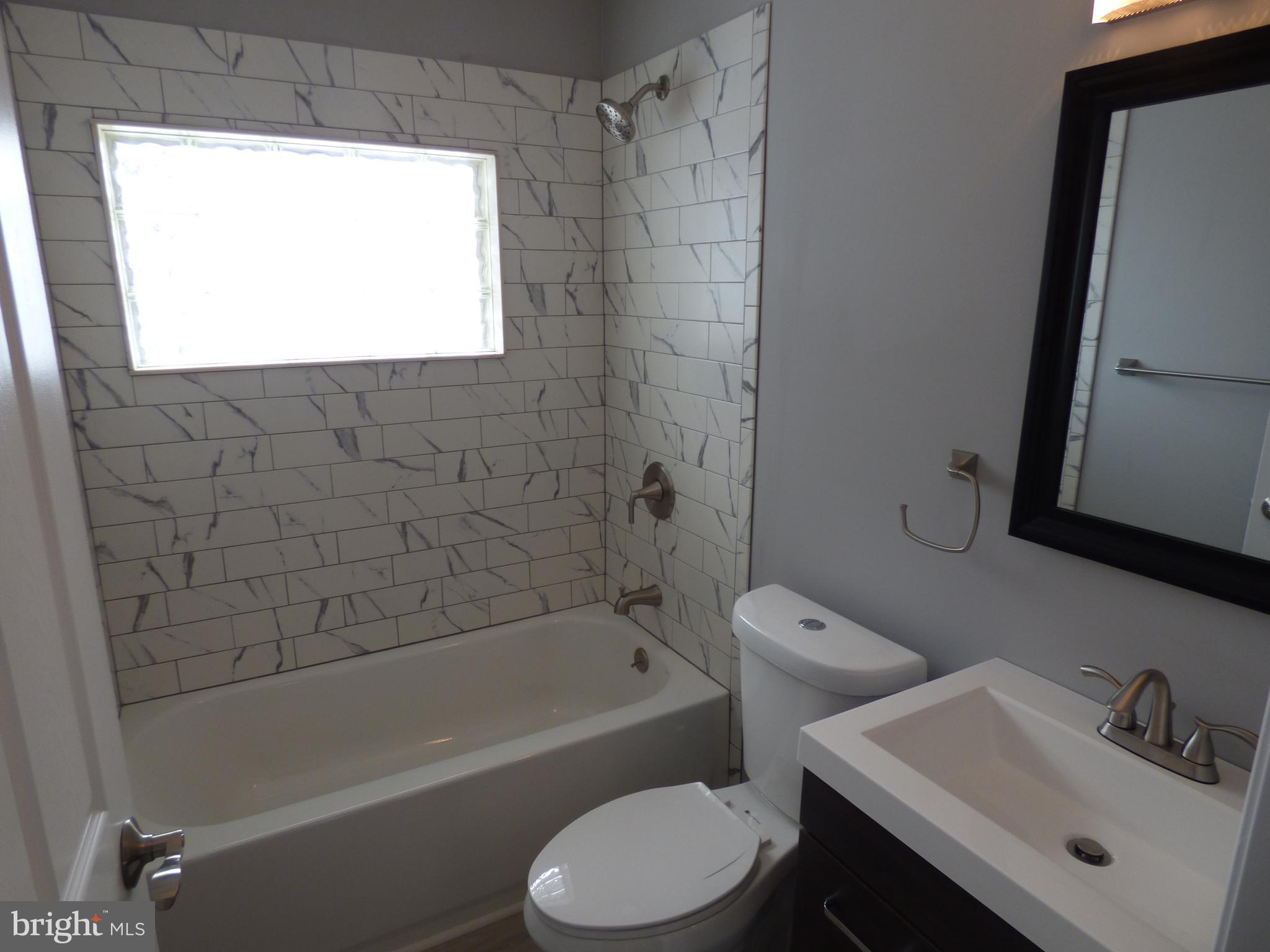 26 Broadleaf Road Levittown, PA 19057 - Photo 16 of 19 Hall Bath