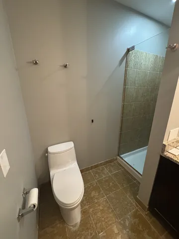 $4,900 | 860 North Elston Avenue, Unit 5, Chicago, IL 60642