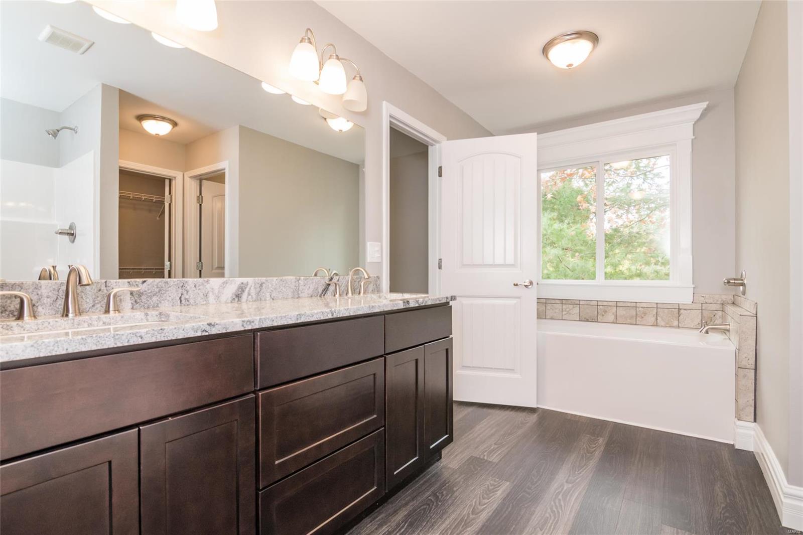 1205 Pleasant Ridge Road Collinsville, IL 62234 - Photo 17 of 32 Gallery Image 17