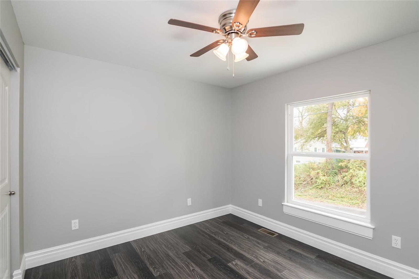 1205 Pleasant Ridge Road Collinsville, IL 62234 - Photo 19 of 32 Gallery Image 19
