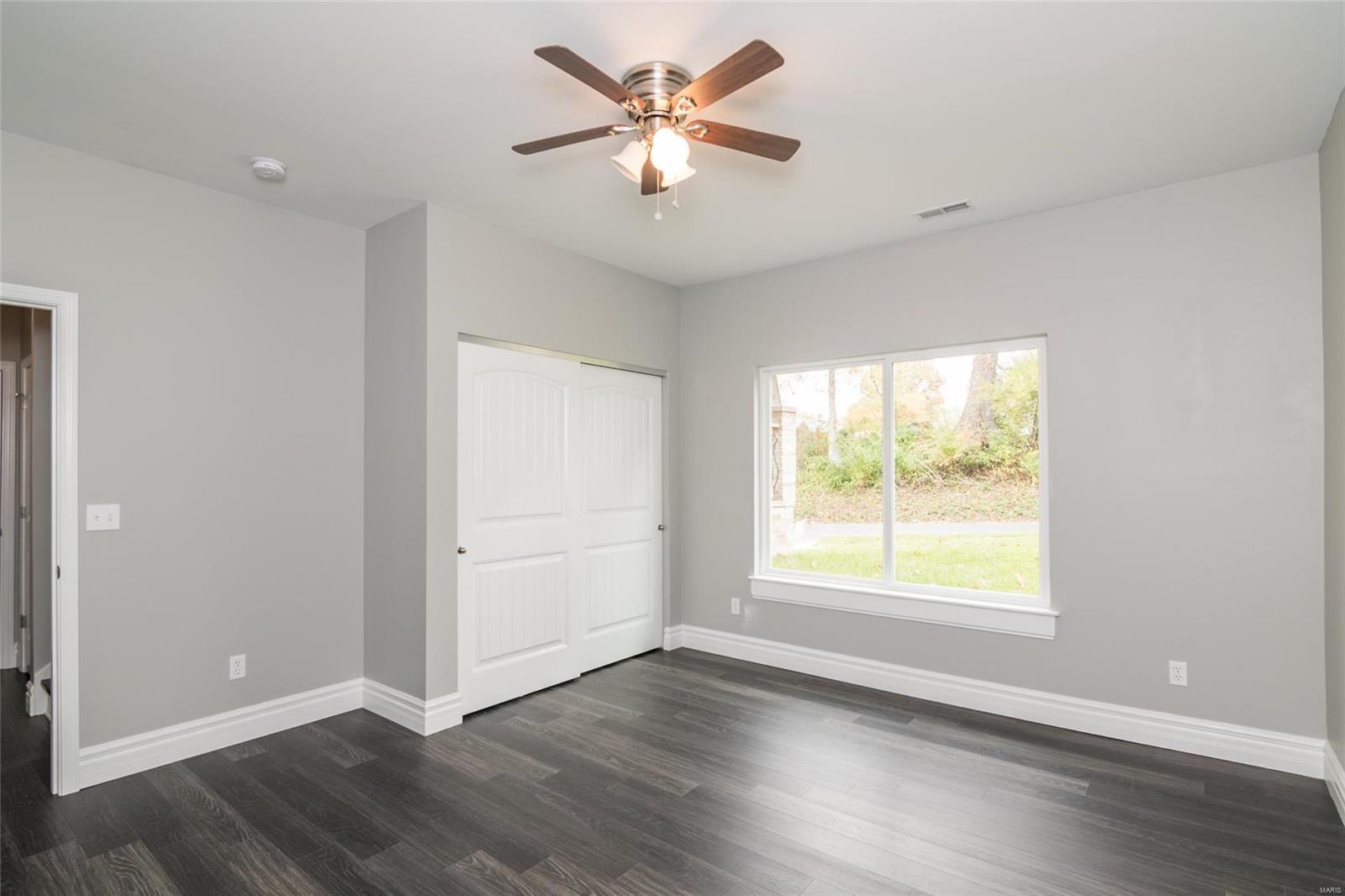 1205 Pleasant Ridge Road Collinsville, IL 62234 - Photo 24 of 32 Gallery Image 24