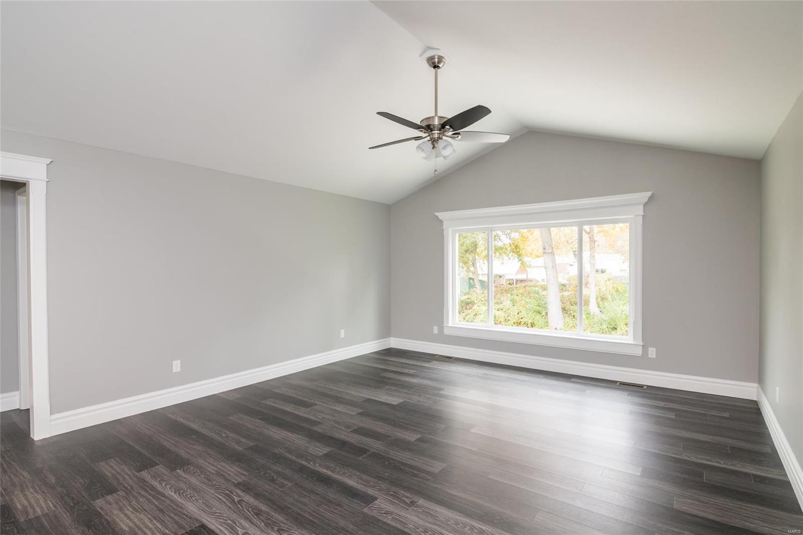 1205 Pleasant Ridge Road Collinsville, IL 62234 - Photo 8 of 32 Gallery Image 8