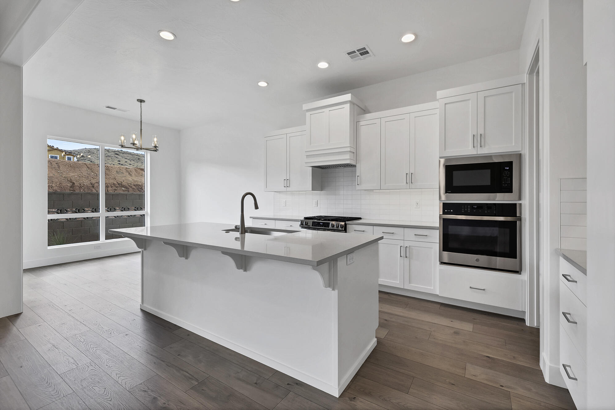 82 Milan Lane St. George, UT 84790 - Photo 11 of 27 _B2A9219