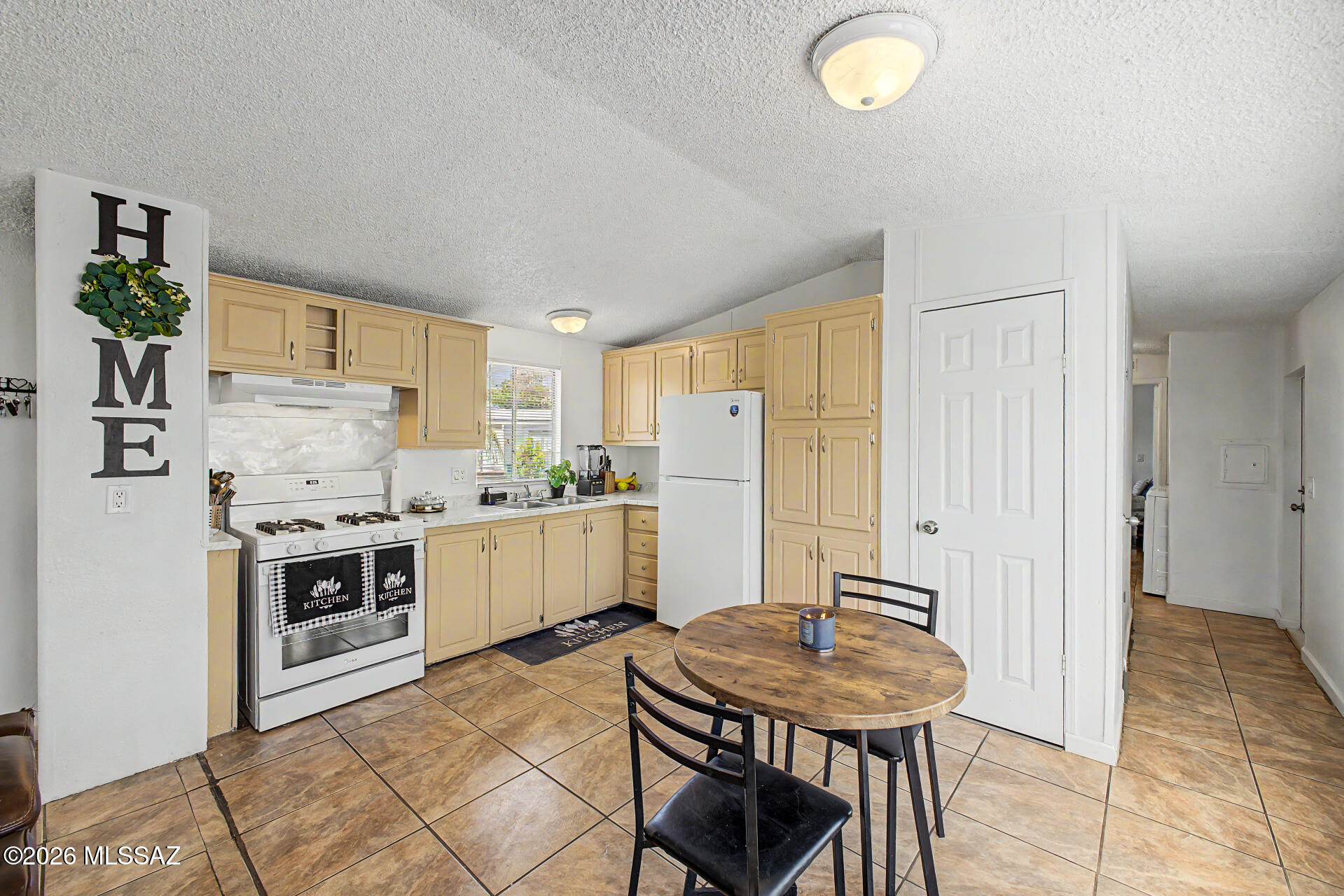 5505 North Shannon Road, Unit 6 Tucson, AZ 85705 - Photo 12 of 32 13 - Shannon