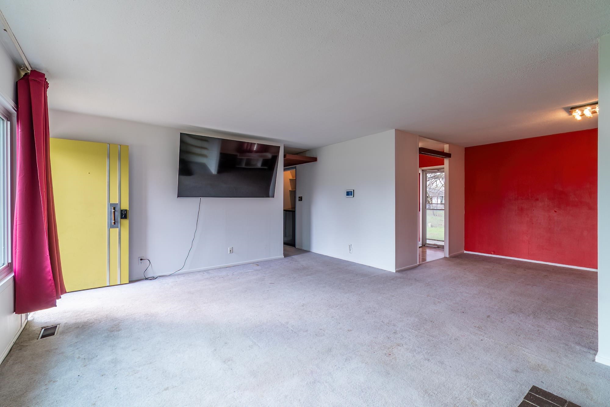 6410 Kent Road Fort Wayne, IN 46816 - Photo 9 of 33