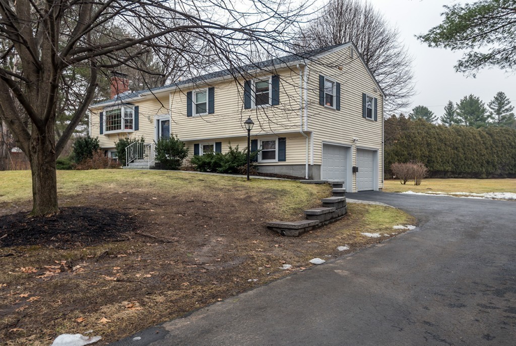 4 Bridle Path Road Andover, MA 01810 - Photo 27 of 27 Gallery Image 27