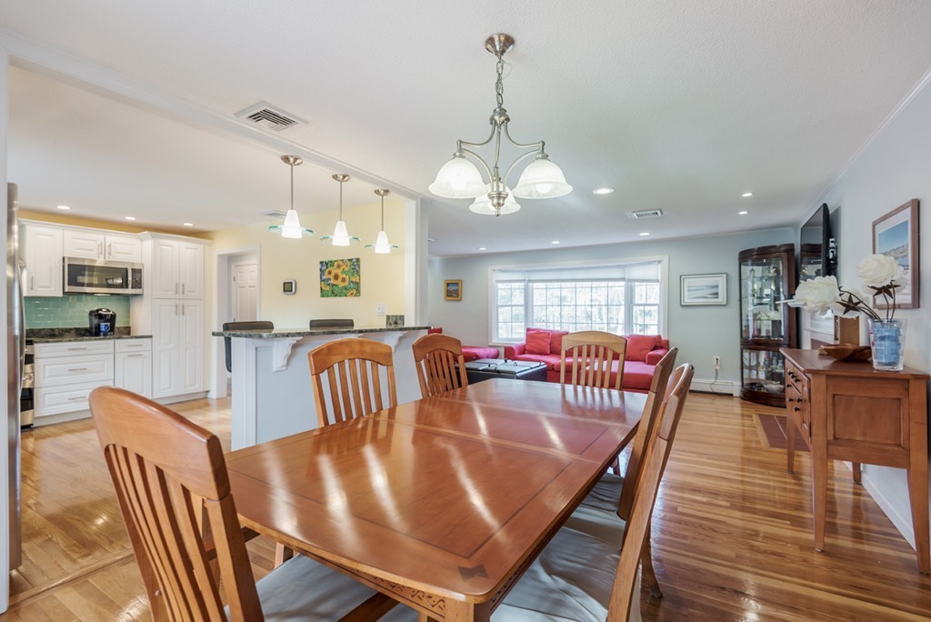 4 Bridle Path Road Andover, MA 01810 - Photo 6 of 27 Gallery Image 6