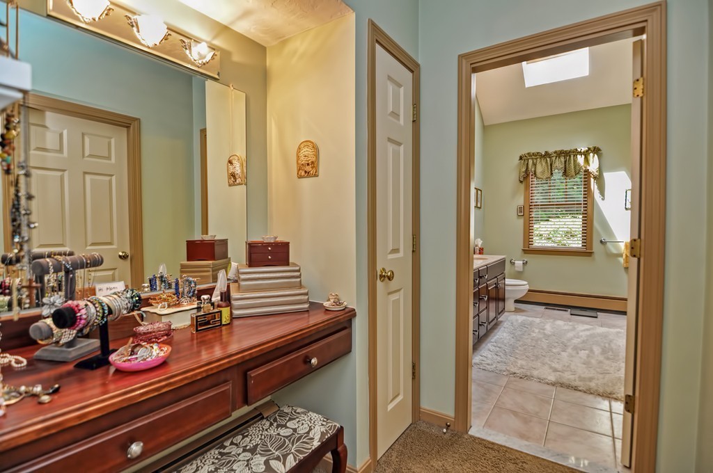 30 Oak Point Wrentham, MA 02093 - Photo 13 of 30