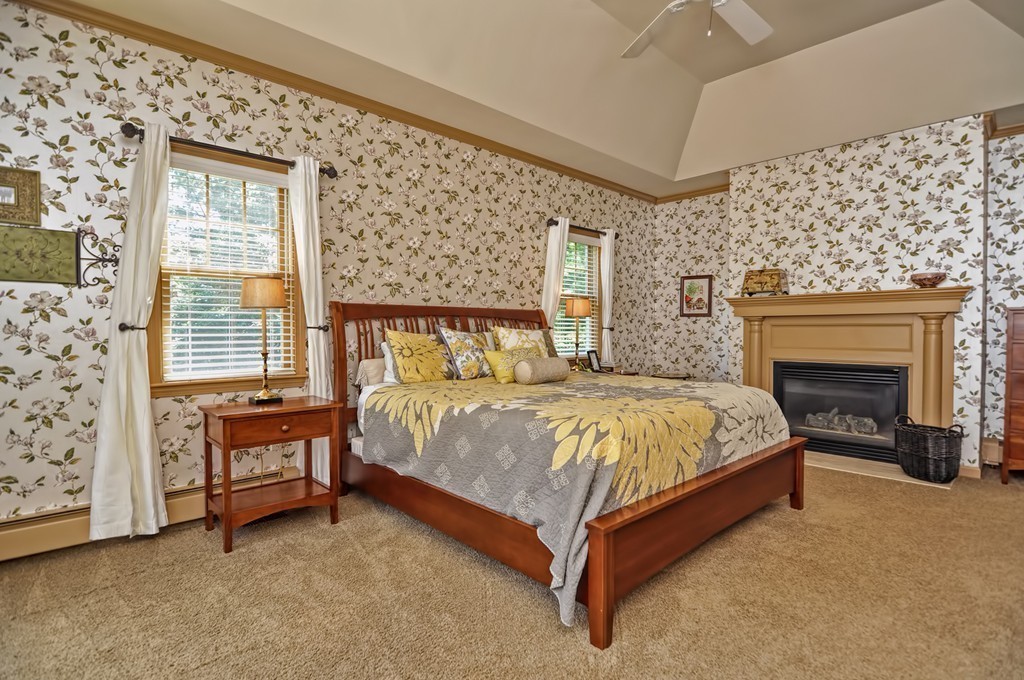 30 Oak Point Wrentham, MA 02093 - Photo 14 of 30