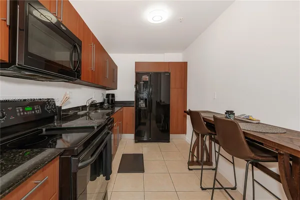 $2,500 | 3001 South Ocean Drive, Unit 1639, Hollywood, FL 33019