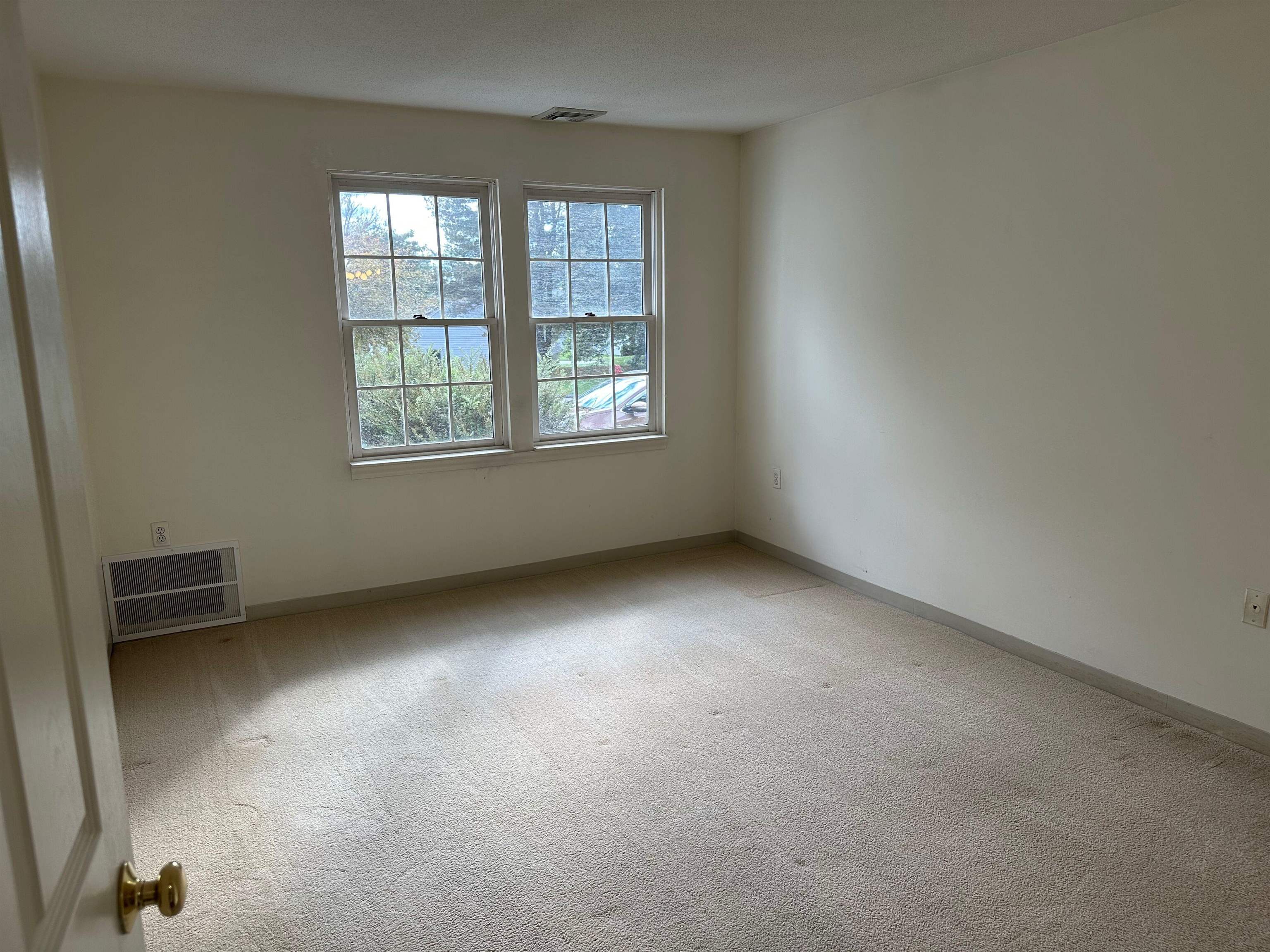 39 Windsor Court, Unit A Keene, NH 03431 - Photo 11 of 24