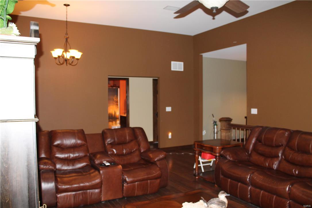 8623 Lower Marine Road Troy, IL 62294 - Photo 7 of 14 Gallery Image 7