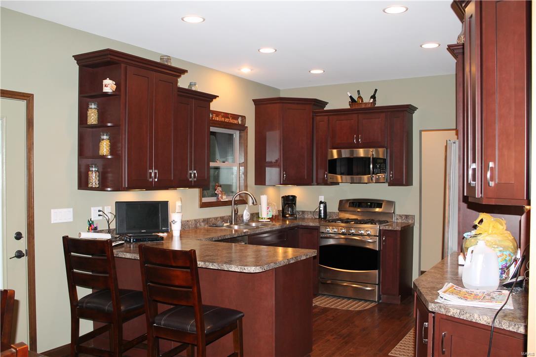 8623 Lower Marine Road Troy, IL 62294 - Photo 9 of 14 Gallery Image 9