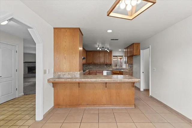 $419,900 | 277 Garden Cir Drive East, Manteca, CA 95336