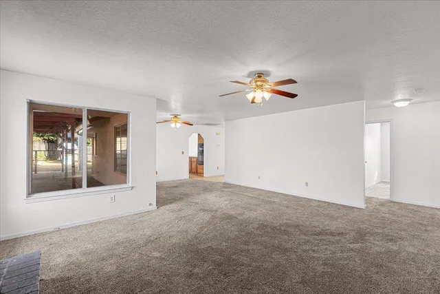 $419,900 | 277 Garden Cir Drive East, Manteca, CA 95336