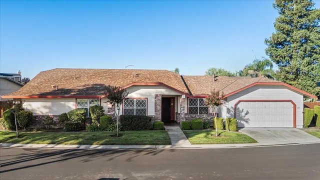 $419,900 | 277 Garden Cir Drive East, Manteca, CA 95336