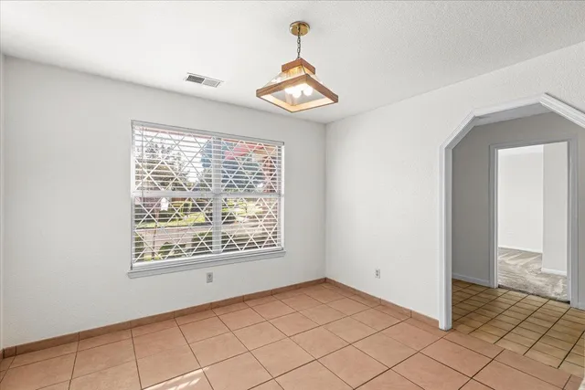 $419,900 | 277 Garden Cir Drive East, Manteca, CA 95336