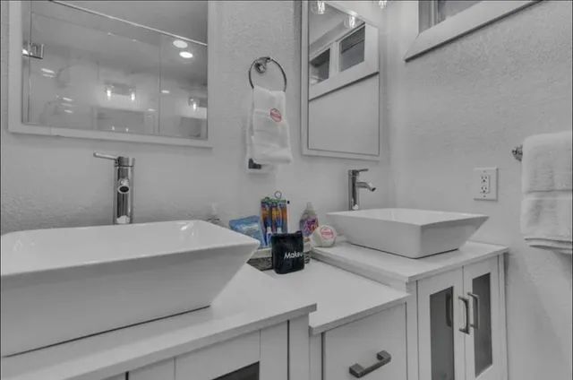 $3,200 | 2123 Quail Run, McKinney, TX 75071