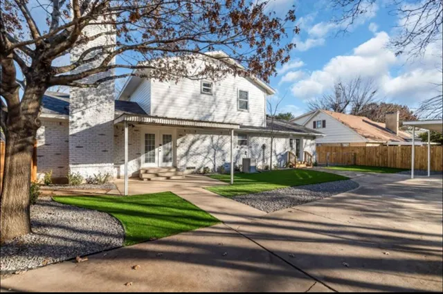 $3,200 | 2123 Quail Run, McKinney, TX 75071