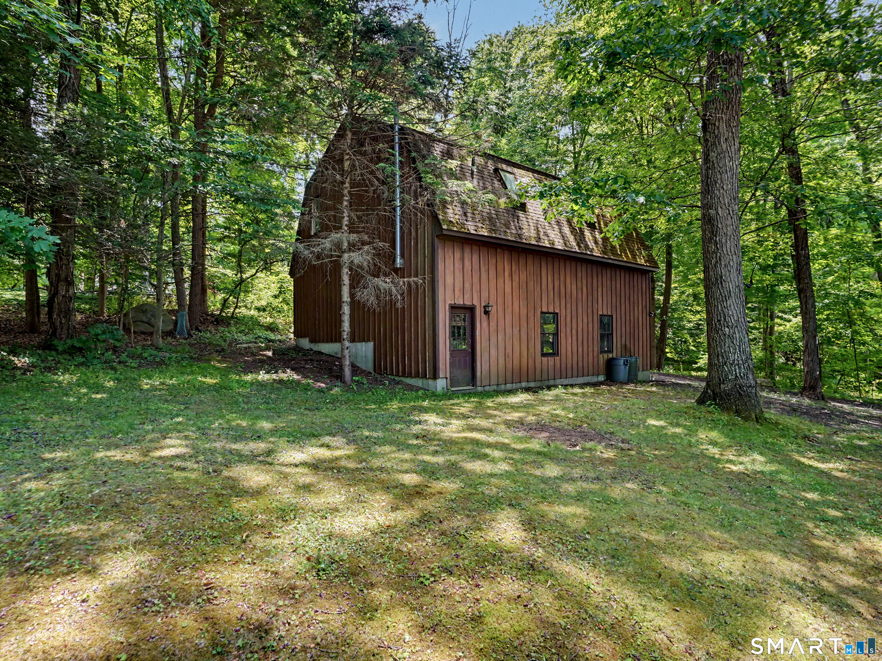 9 Old Country Road Oxford, CT 06478 - Photo 31 of 39 Garage / Barn