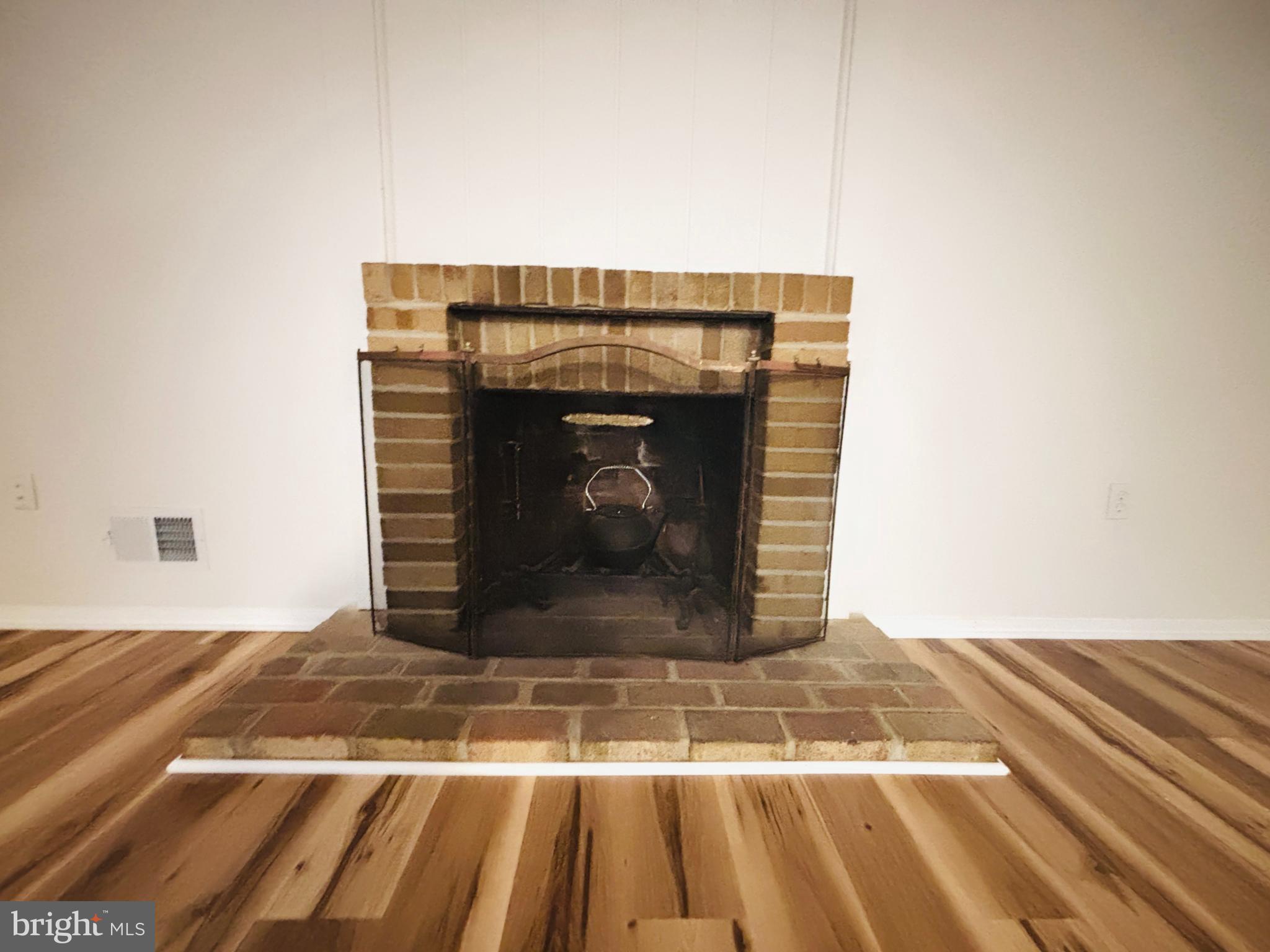 8614 Trumps Hill Road Upper Marlboro, MD 20772 - Photo 11 of 24 Den Fireplace