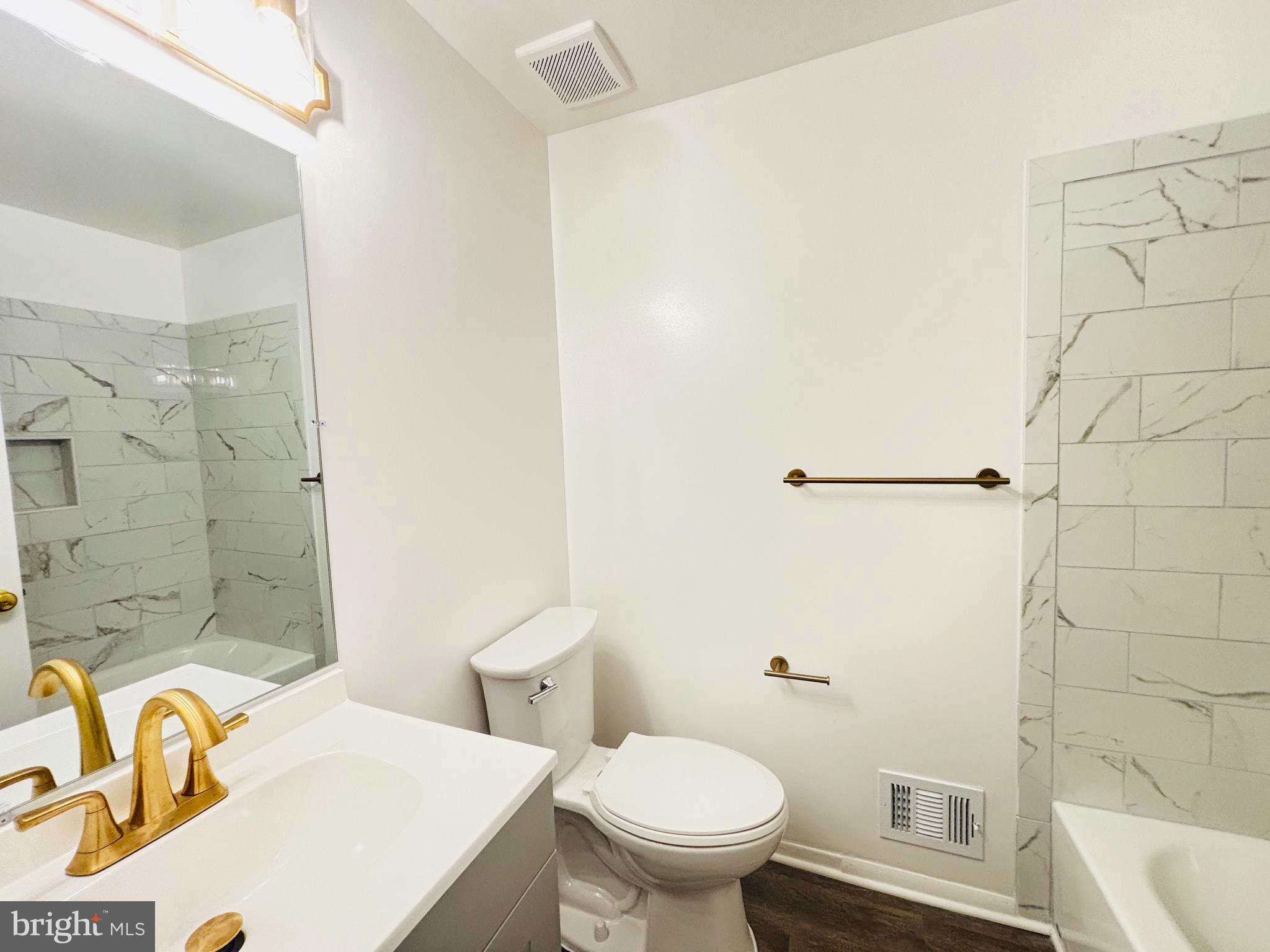 8614 Trumps Hill Road Upper Marlboro, MD 20772 - Photo 16 of 24 Second Floor Hallway Bathroom