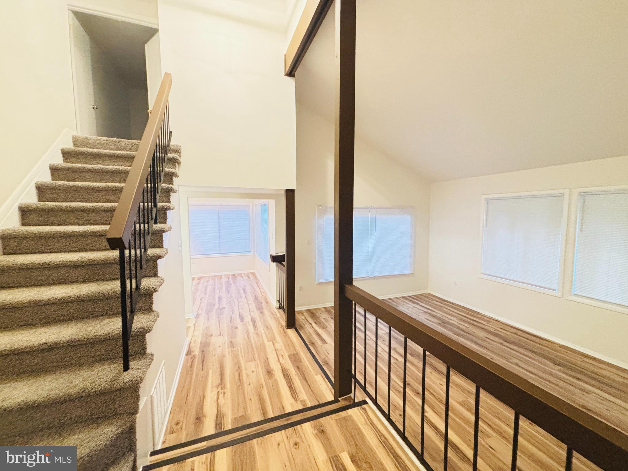 8614 Trumps Hill Road Upper Marlboro, MD 20772 - Photo 4 of 24 Living Room