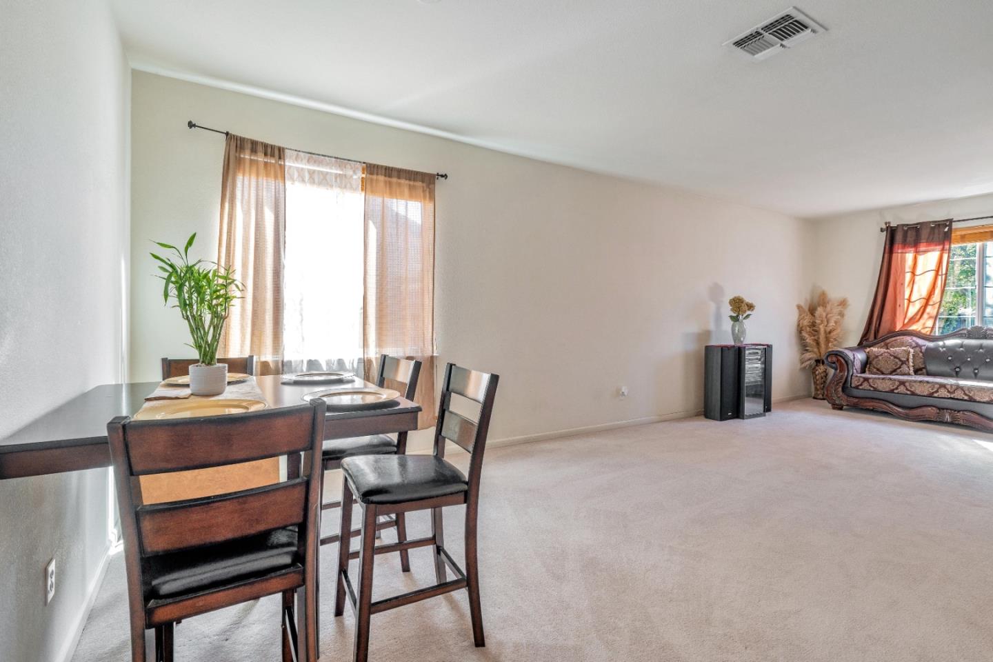 1433 Brahma Street Patterson, CA 95363 - Photo 17 of 43 a view of a workspace with furniture and window