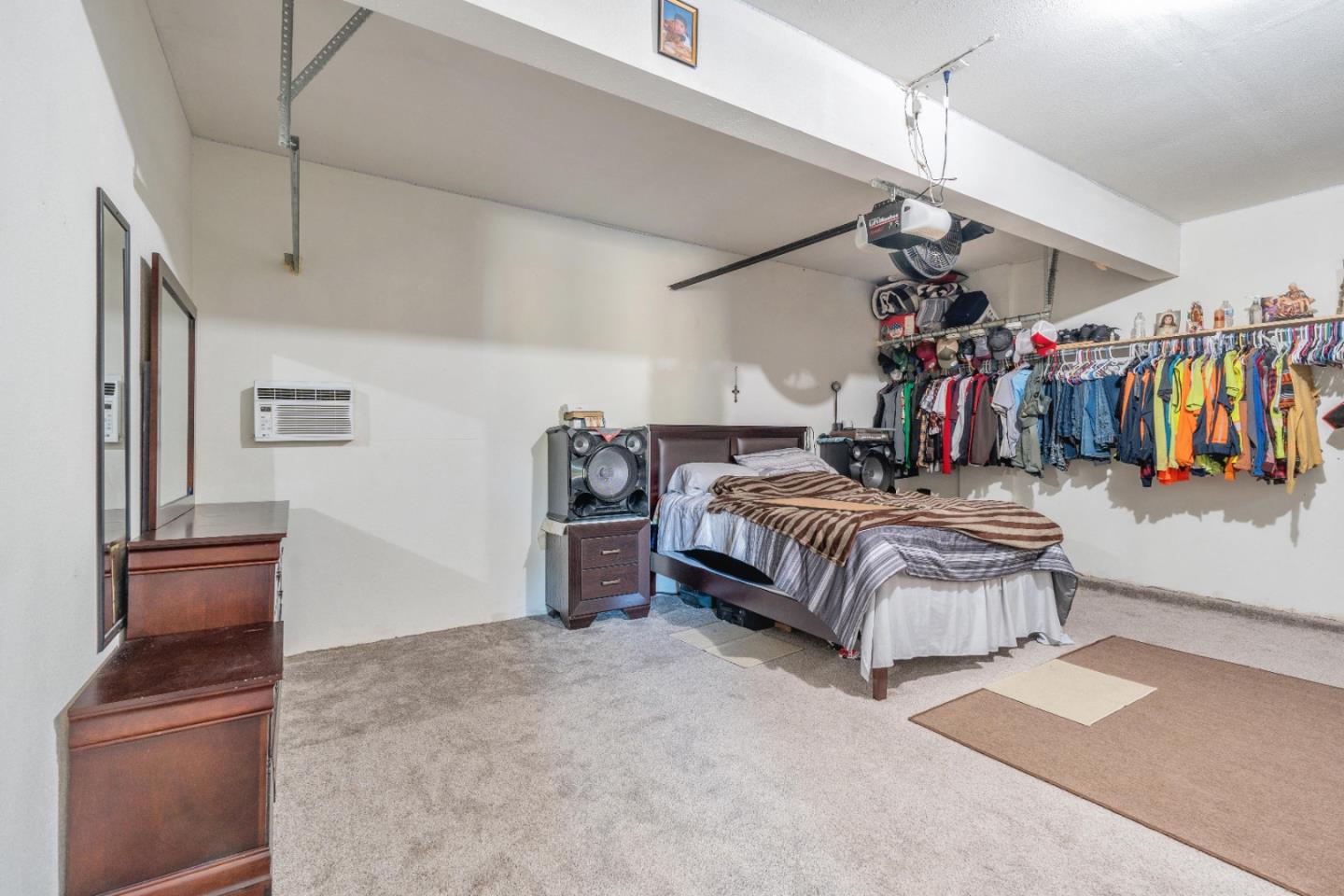 1433 Brahma Street Patterson, CA 95363 - Photo 33 of 43 a bedroom with a bed and closet