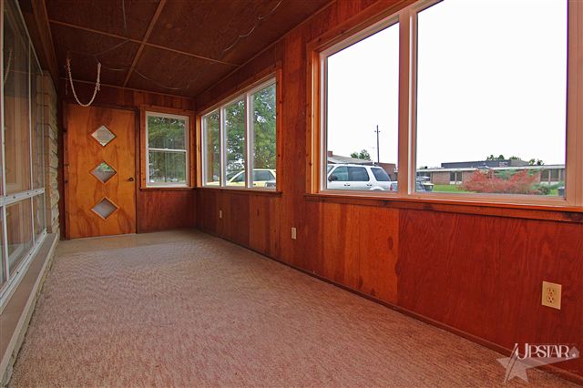 6621 Trier Road Fort Wayne, IN 46815 - Photo 3 of 22 Gallery Image 3