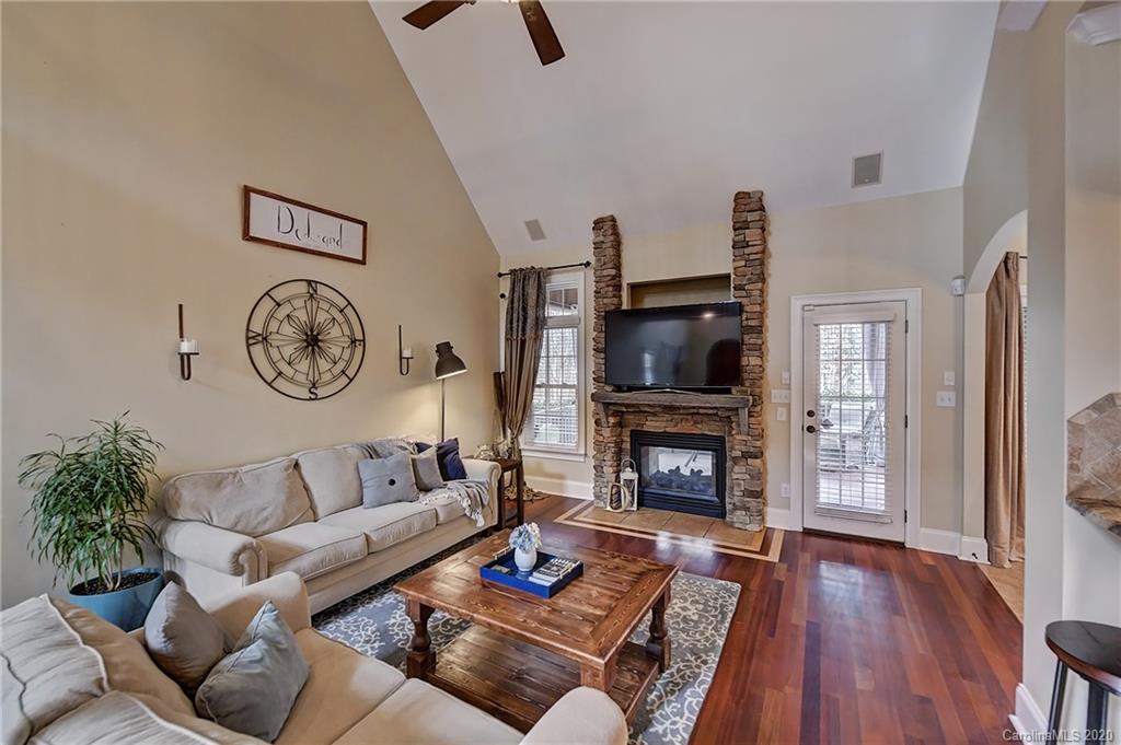 4585 Webbs Chapel Church Road Denver, NC 28037 - Photo 11 of 48 Gallery Image 11