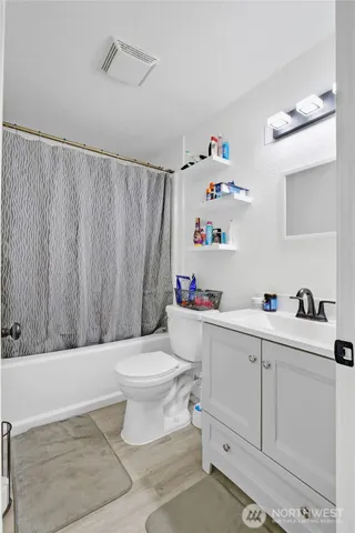 $239,000 | 214 Knolls Vista Drive, Moses Lake, WA 98837