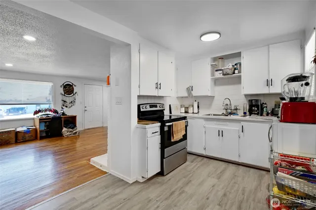 $239,000 | 214 Knolls Vista Drive, Moses Lake, WA 98837