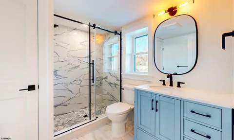 $799,000 | 29 East Hollywood Lane, Beesleys Point, NJ 08223