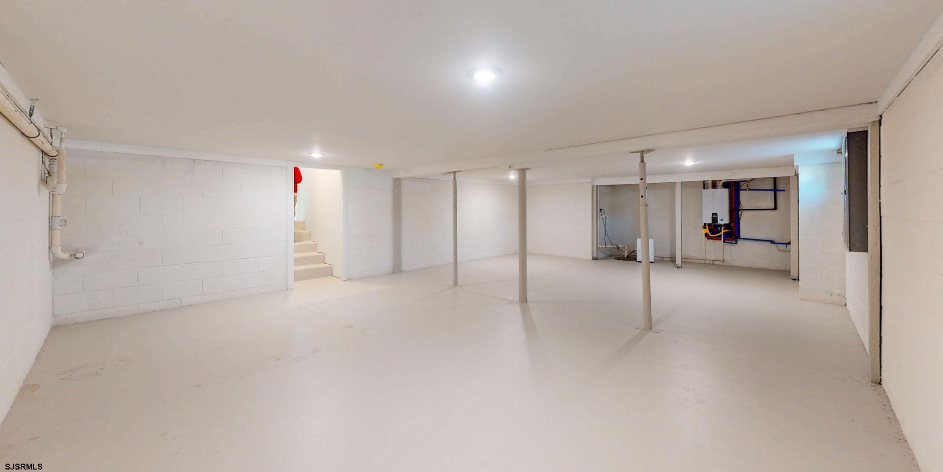 29 East Hollywood Lane Beesleys Point, NJ 08223 - Photo 22 of 65