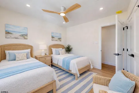 $799,000 | 29 East Hollywood Lane, Beesleys Point, NJ 08223