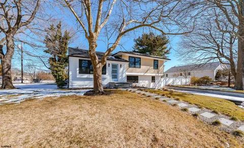 $799,000 | 29 East Hollywood Lane, Beesleys Point, NJ 08223