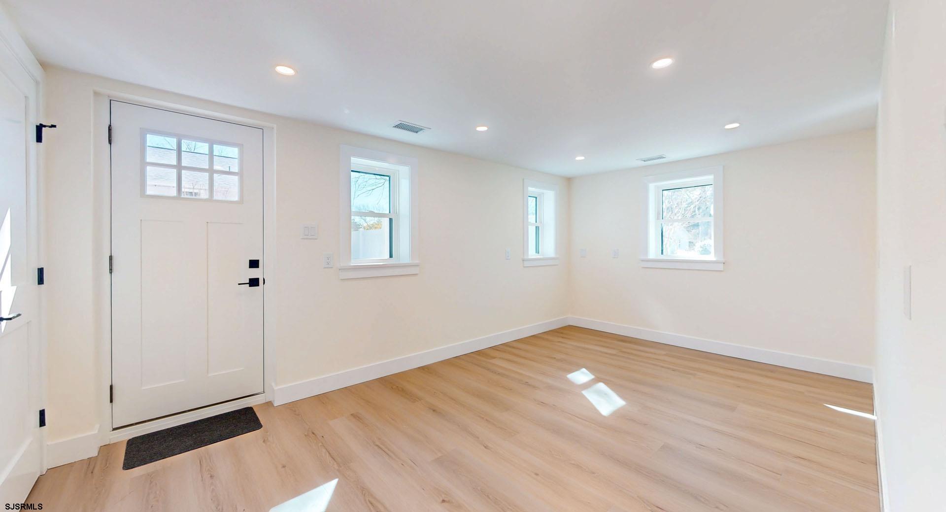 29 East Hollywood Lane Beesleys Point, NJ 08223 - Photo 54 of 65