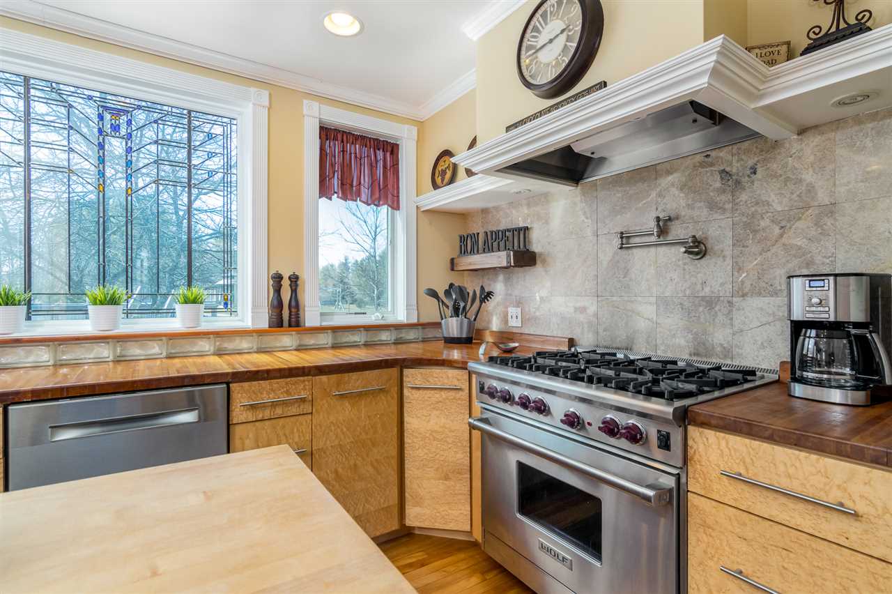 10 Wilkins Road Fairfax, VT 05454 - Photo 4 of 40 Gallery Image 4