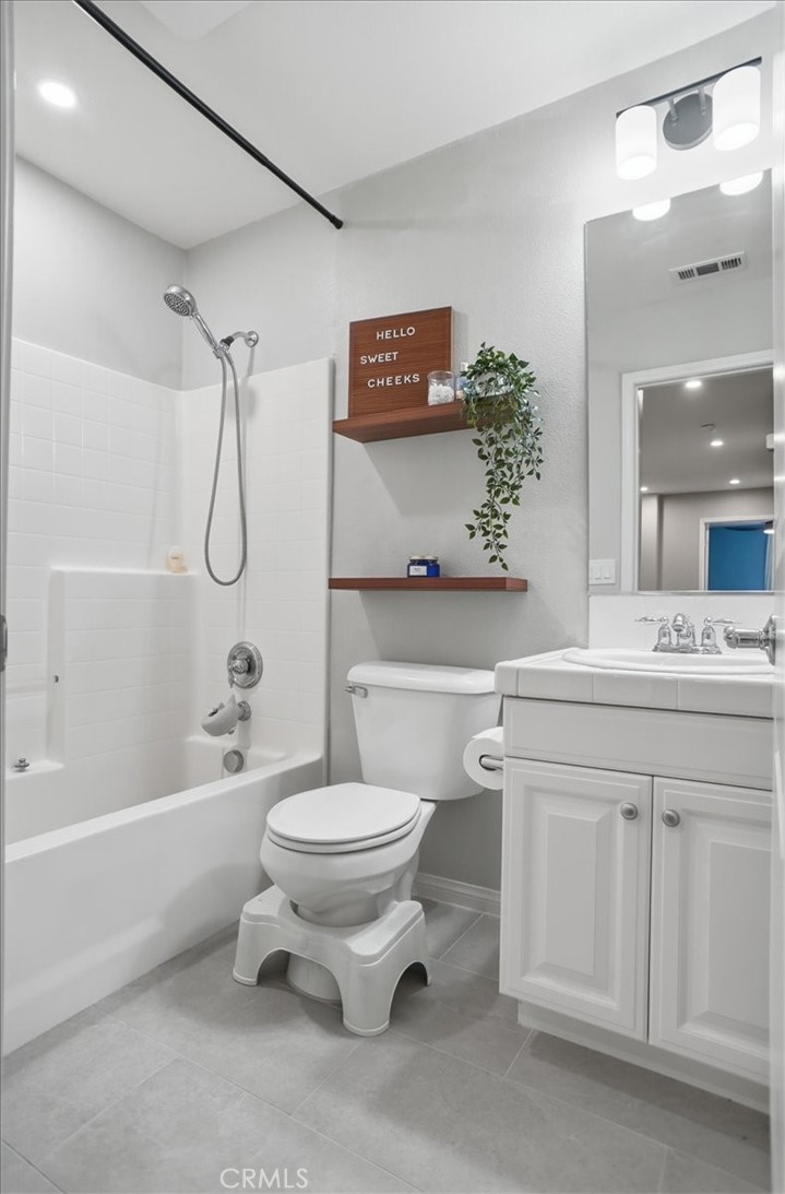 28475 Santa Rosa Lane Saugus, CA 91350 - Photo 14 of 19