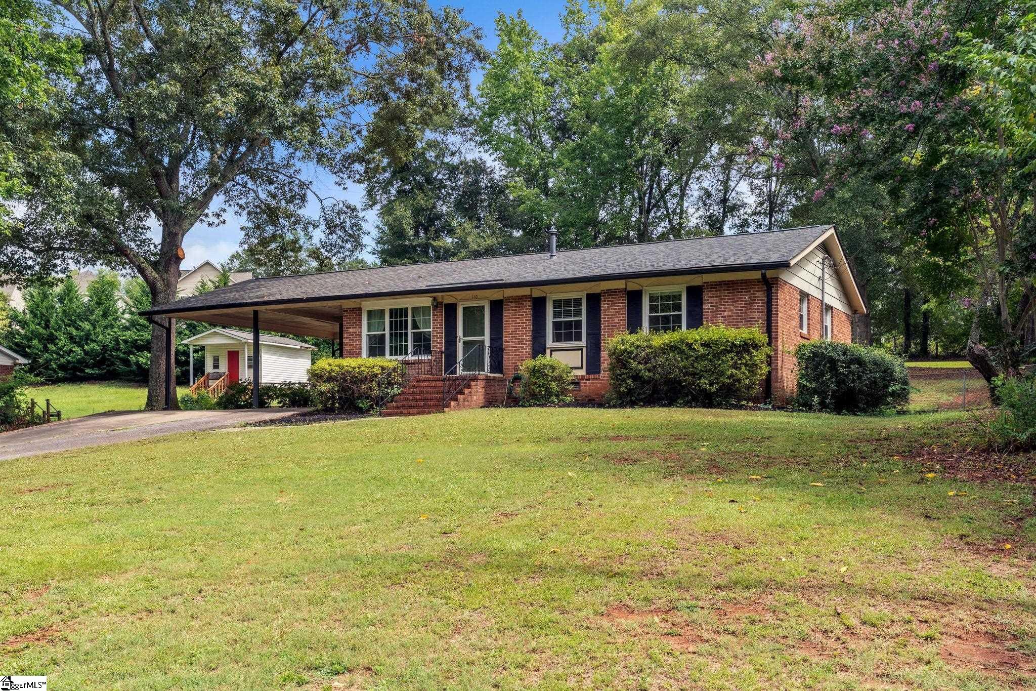110 Cherokee Road Easley, SC 29642 - Photo 5 of 42 Gallery Image 5