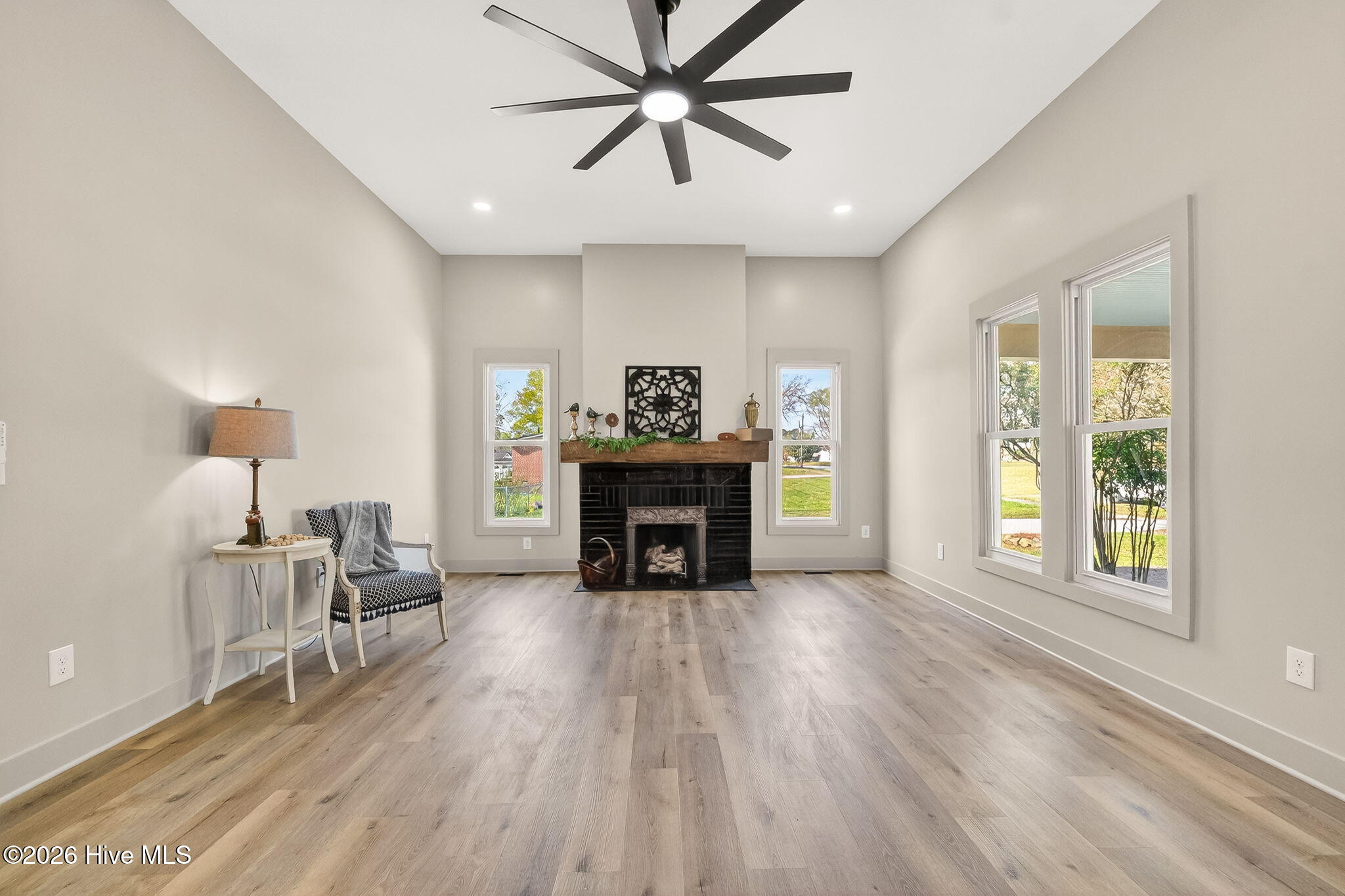 220 East Branch Street Spring Hope, NC 27882 - Photo 7 of 73 35-web-or-mls-DSC09944