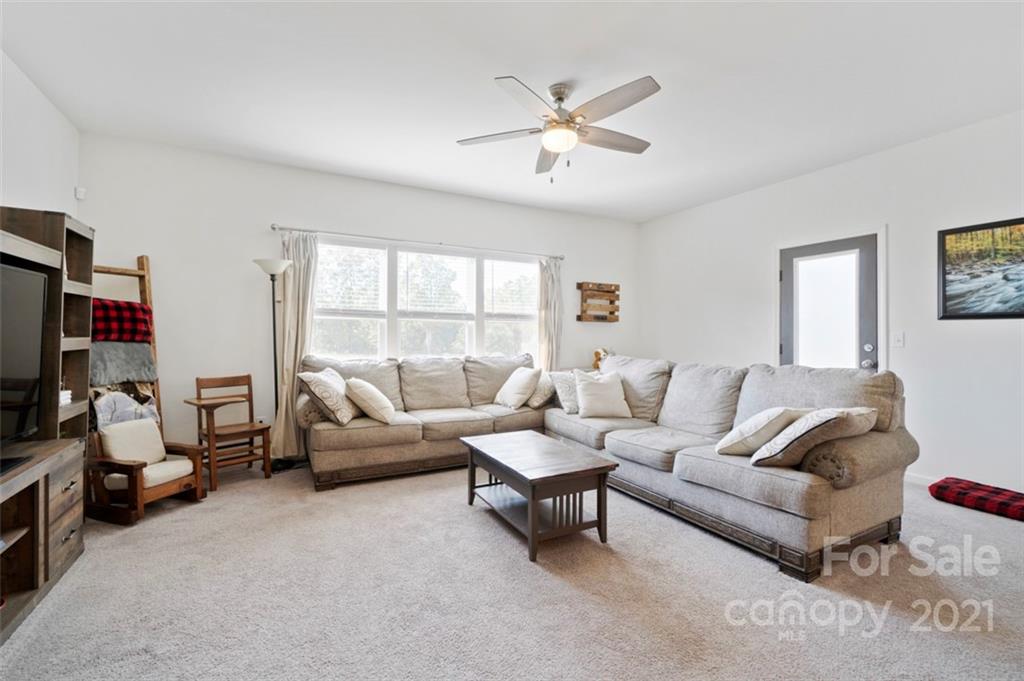 12910 Hill Pine Road Midland, NC 28107 - Photo 12 of 40 Gallery Image 12