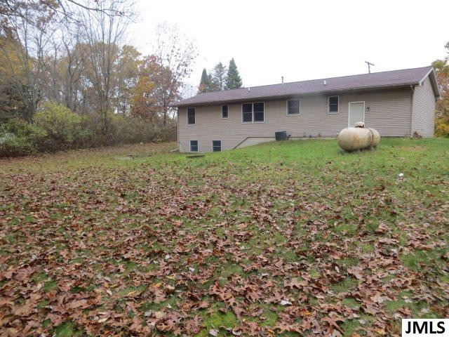 962 Harris Road Brooklyn, MI 49230 - Photo 4 of 31 Photo 4